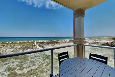 Image de Beach Club 206a | Beachfront Balcony, Amazing Amenities!