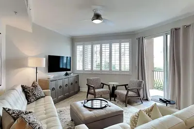 Image de Mediterranea #204b | Easy Beach Access, Amenities!