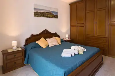 Image de Appartement central \"Santantioco\" près de la plage avec Wi-Fi, A/C, balcon