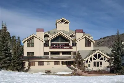 Image de Beaver Creek True Ski-in Ski-out! Great in the summer too! A/C in the unit.