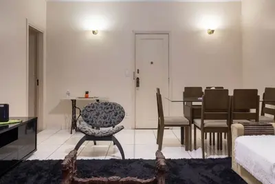 Image de 3 Bedroom Apartment in Front of Itararé Beach / S. V.