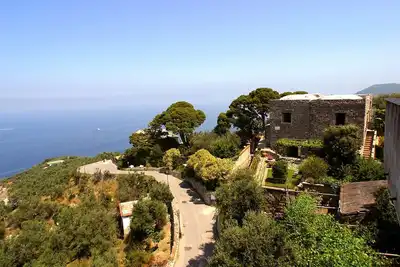 Image de Amore Rentals - Villa Alma with Private Swimming Pool, Sea View and Garden