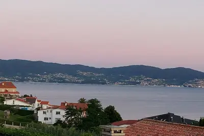 Image de View of the port of Sanxenxo