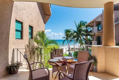 Amazing Ocean Views! | Beach Service & Pool | Steps to 5th Ave! | Maid!