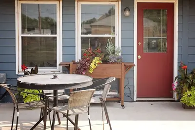 Image de *Newly Updated* Elm Creek Homes- 2 bedroom sleeps 5