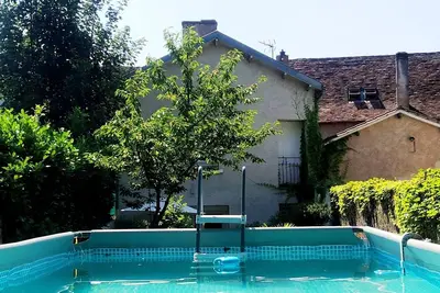 Image de L'Azalee - Maison 6 chambres 5 Sde jardin 200 m2 et piscine