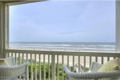Image de Beachfront Condo with Amazing Ocean Views and Great Amenities