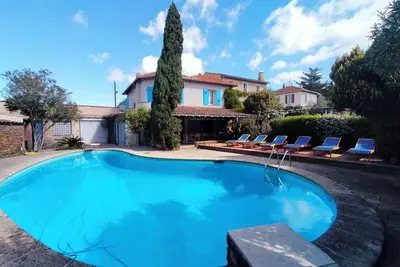 Image de Jolie Maison Provençale 6 pers. jardin parking centre-ville Piscine tt à pied