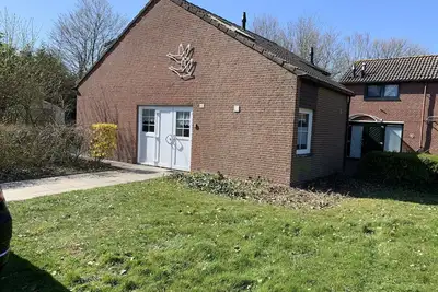 Exklusives Reihenendhaus
