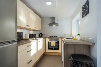 Image de Apex Living Ne - Contractor & Family Friendly✔Netflix✔Free Parking 2