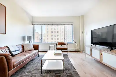 Image de Tasteful Nob Hill 1br w/ Sauna, Gym, Stunning City View, by Blueground