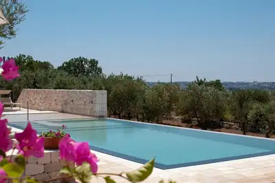 Image de Trulli residence with private pool close to Locorotondo