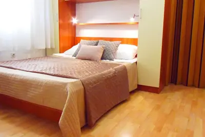 Image de Appartement de vacances Makarska pour 1 - 4 personnes avec 2 chambres à coucher - Appartement de vac