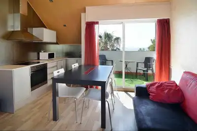 Image de Ornis \"Gavina Corsa\": 2 chambres(1nid)+sofa. lit 4\/6 pers. terrasses vue mer