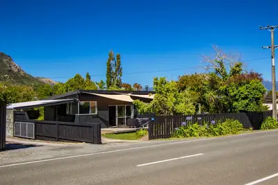 Image de Pukeko Cottage - Pohara Holiday Home