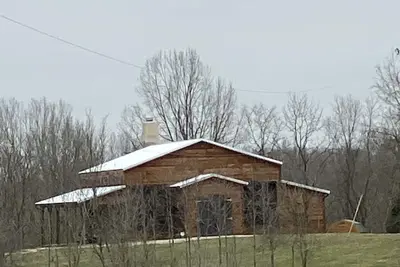 Image de Large Barn With Living Area Bourbon trail Keenland close,