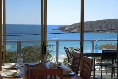 Image de Gorgeous pet-friendly house at Pambula Beach.