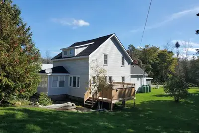 Image de Hidden Gem Cottage minutes away from Parks/Beaches