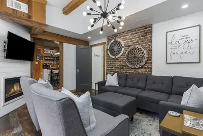 Image de Das Vogel Haus | Perfect for Large Groups