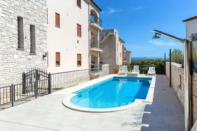 Image de Appartement de vacances Ližnjan pour 1 - 5 personnes avec 2 chambres à coucher - Appartement de vaca