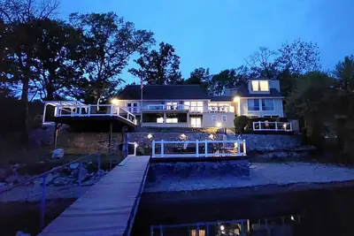 Lake Front House ~ Private Dock \/ Hot Tub \/ Game Room \/ Beach