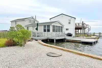 Image de Bayfront House in Manahawkin near Lbi - we prefer Friday to Fri weekly rentals