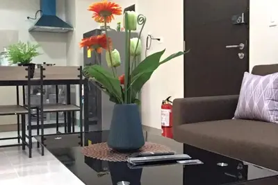 Image de Beautiful Furnished 2\/1 available in Quezon City