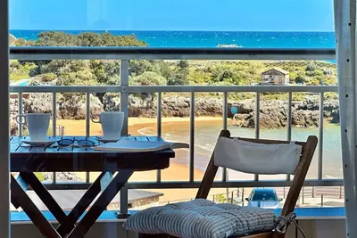 Image de Apartamento con vistas al mar en la playa - Alfar 5900