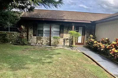 Image de 3 Bedroom House Near Lake June