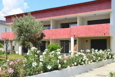 Image de Appartement en Corse, sur la plage, piscine, clima, restaurant, jeux pour enfants