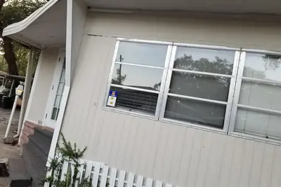 Image de Entire house