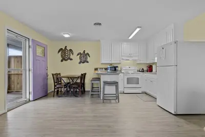 Image de Oceanside/Pet Friendly Condo-Boardwalk Shores C