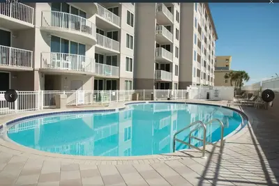 Image de Stay on the beach at Island Princess! Ready for your vacation!