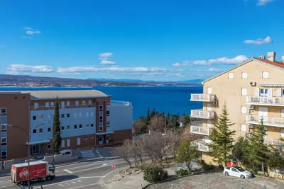 Image de Studio avec vue sur la mer et air conditionné