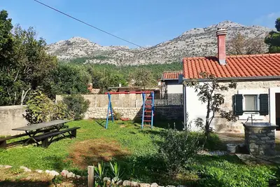Image de Maison de vacances avec climatisation et terrasse