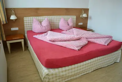 Image de Appartement-Supérieure-Salle de bain privée séparée-App. für 2 Personen
