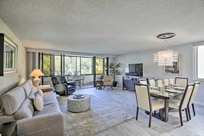 Image de Sunny Siesta Key Condo w/ Beach Access + Pool!