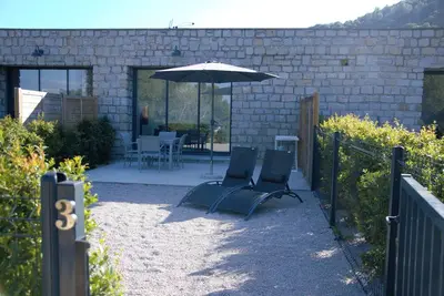 Image de N ° 3-New air-conditioned house T2 in Ajaccio
