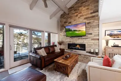 Image de Granite Peak (#630) | Private Deck - Golf/ Pool/Hot Tub/Fitness