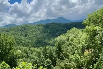 Image de Awesome Mountain Views/Near Downtown Gatlinburg