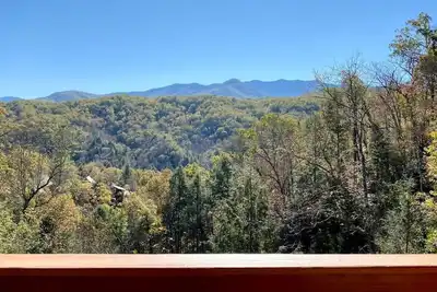 Image de Gorgeous Mountain Views/Near Downtown Gatlinburg
