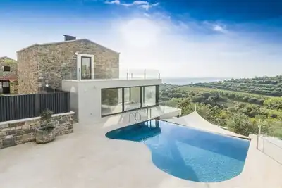 Image de Villa Fortezza - piscine, sauna, jacuzzi et vue sur la campagne