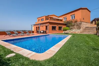 Image de B-47 Begur 8PaX - Quatre Chambres Maison, Couchages 8