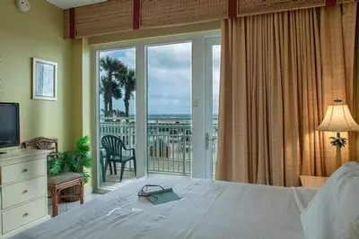 Image de Beautiful Oceanfront View Near Daytona - available last week of May 2025