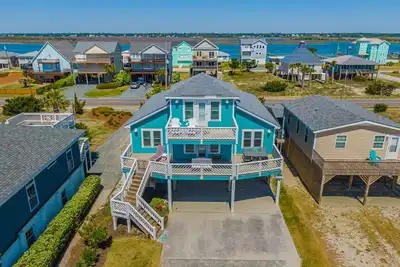 Image de The Water Bear | Pet Friendly, Ocean View!