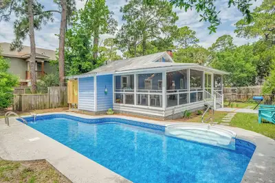 Image de Quaint Cottage | Private Pool and Screened-In Porch | Tybee Cottages