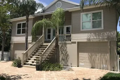 Image de Private Key West style home close to Honeymoon Island and local beaches