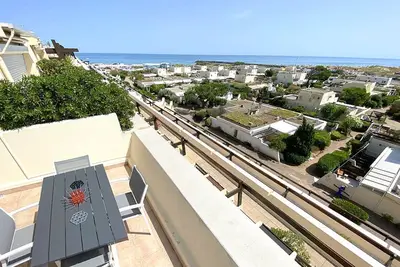 Image de Studio climatisé au Cap d'Agde avec terrasse et Wi-Fi