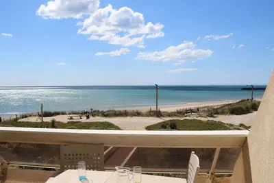 Image de Studio climatisé 2 pers, Cap d'Agde, parking, terrasse vue mer
