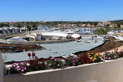 Image de Appartement climatisé à Cap d'Agde avec terrasse et garage
